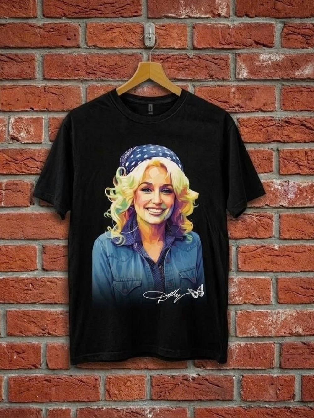Dolly Parton Memorial Tribute T-shirt Retro